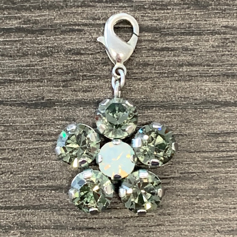 Sabika pendant